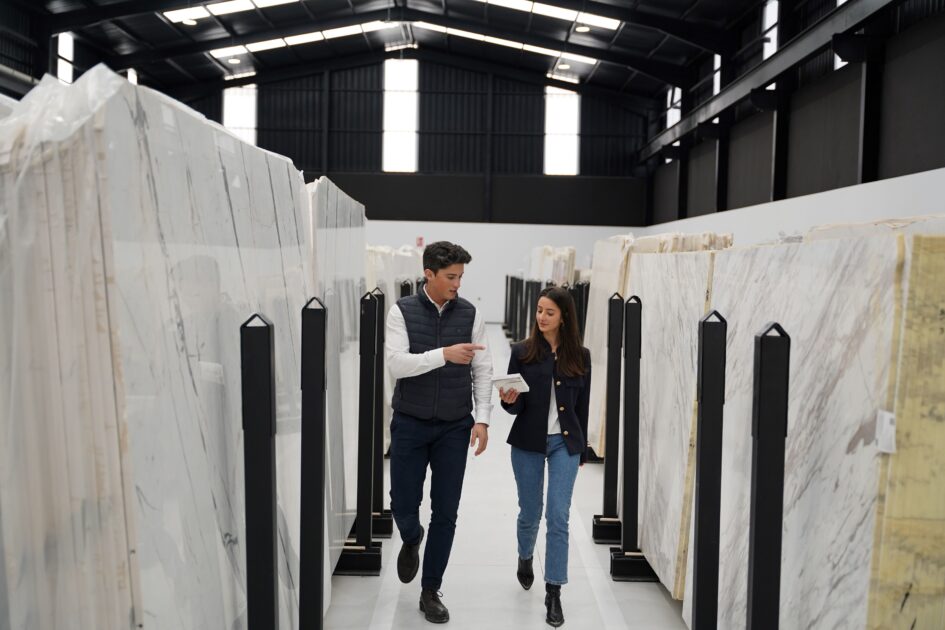 Orion Stone Group exporta productos de piedra natural desde Macael a tres continentes