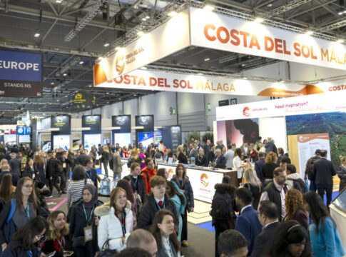 Turismo Costa del Sol anuncia en WTM un incremento del 11,1% en plazas aéreas hacia la Costa del Sol en los próximos tres meses