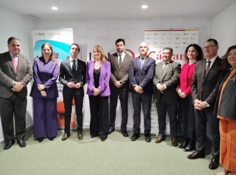 Cámaras Andalucía y Consejería de Justicia difunden la mediación entre el empresariado de Huelva