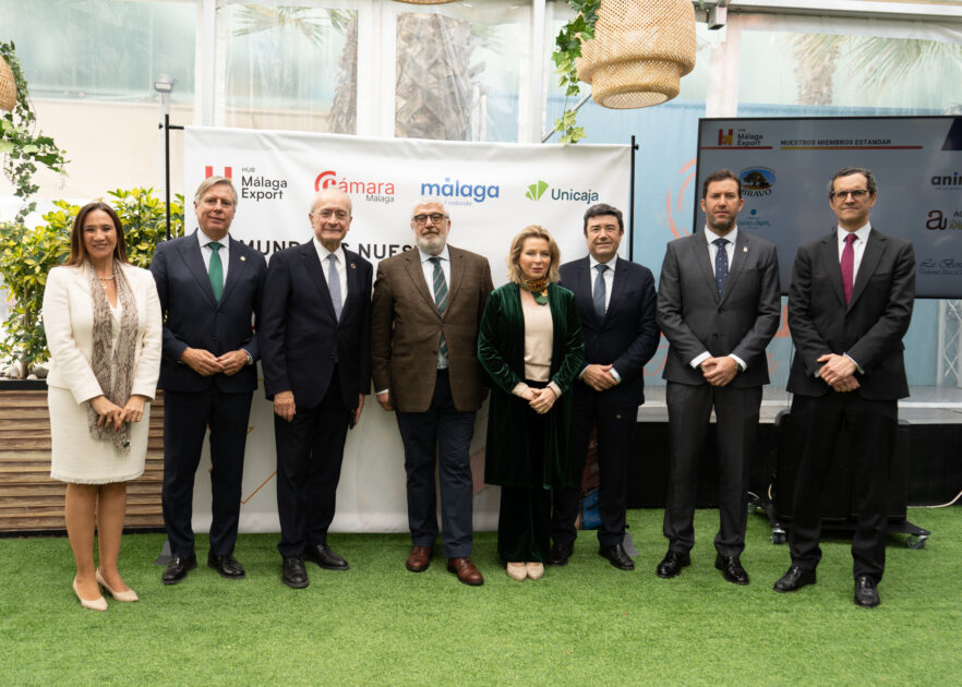 La Cámara de Comercio continúa su ciclo de conferencias "Mapeando el mundo" con un almuerzo-coloquio con el experto internacional y Presidente del Real Instituto Elcano, José Juan Ruiz Gómez