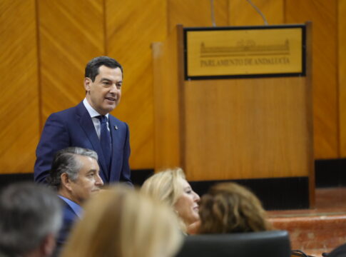 Moreno destaca el apoyo a los sectores económicos y el impulso a proyectos estratégicos para Andalucía