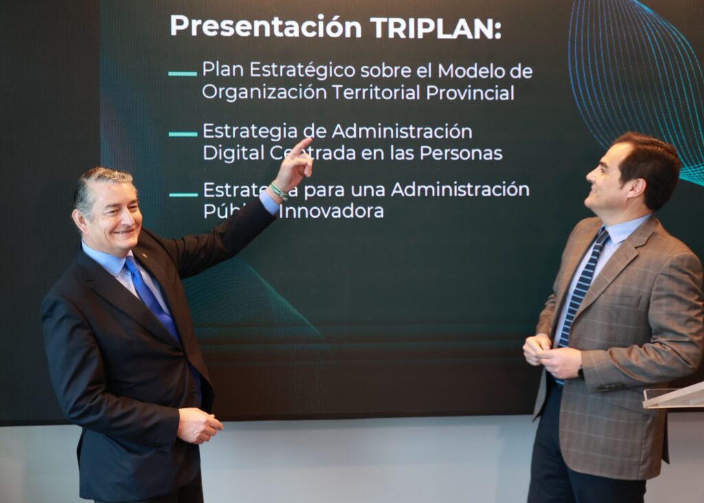 La Junta presenta el Triplán para modernizar y digitalizar la administración y sus delegaciones