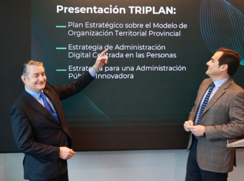 La Junta presenta el Triplán para modernizar y digitalizar la administración y sus delegaciones