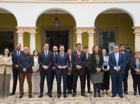 El presidente de la Junta, Juanma Moreno, visita Priego de Córdoba