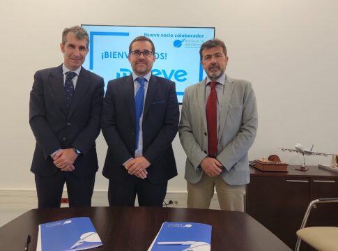 Moeve se adhiere a Andalucía Aerospace para impulsar la movilidad sostenible en el sector aeroespacial