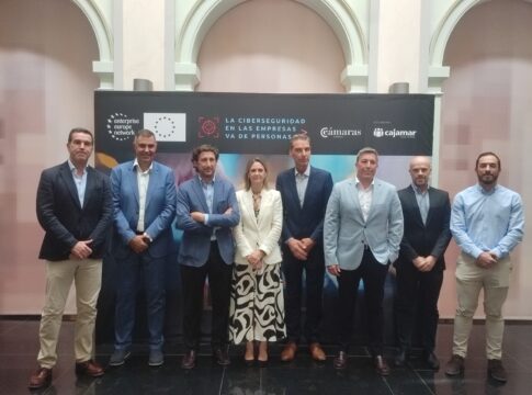 Cámaras Andalucía y Cajamar preparan a las empresas en ciberseguridad en una jornada con expertos