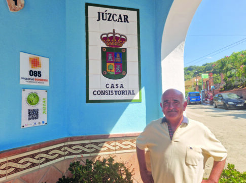 Alfredo Oballe: “A Júzcar vienen turistas de todo el mundo”