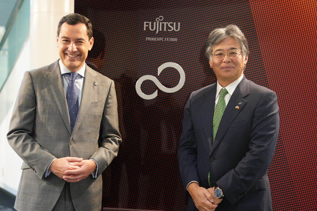 Moreno acuerda con Fujitsu impulsar la aplicación de la IA a la sanidad en Andalucía