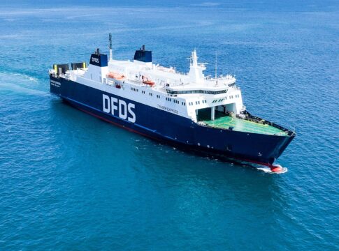 DFDS refuerza su presencia en el Estrecho de Gibraltar con la adquisición de dos ferris de Naviera Armas