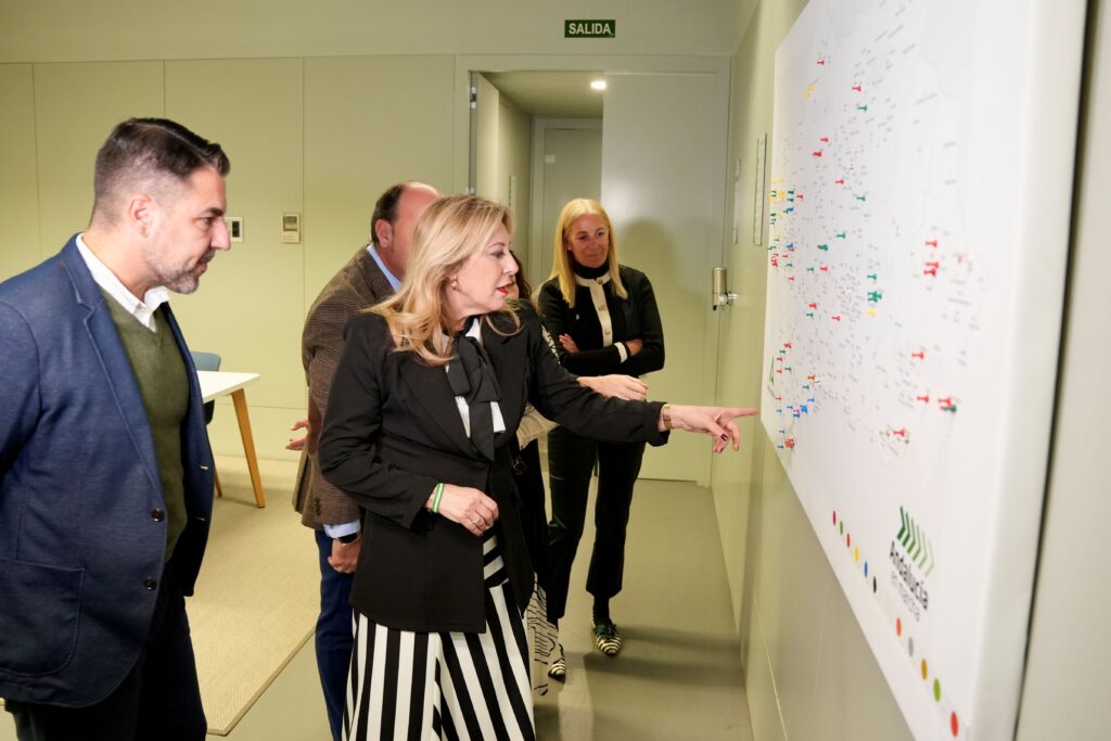 La Junta subraya que los 143 proyectos impulsados desde la Unidad Aceleradora generan 54.500 empleos en Andalucía