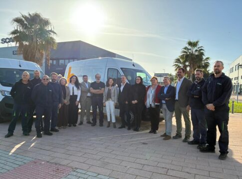 Rocío Blanco, ha visitado Setransfar, cooperativa especializada en soluciones logísticas y referente en el transporte de productos farmacéuticos por carretera en Andalucía