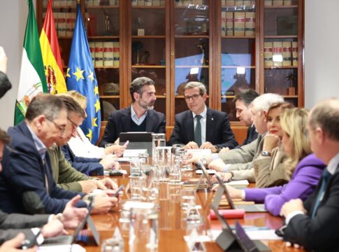 La Junta trabaja junto a los agentes sociales para que la Estrategia de Agroindustria esté lista cuanto antes