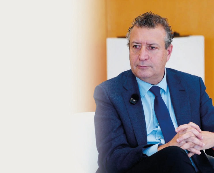 Javier Fernández (Presidente de la Diputación de Sevilla. Alcalde de La Rinconada: “Sería bueno que todos los políticos de todos los niveles pasaran por el ámbito de lo local”