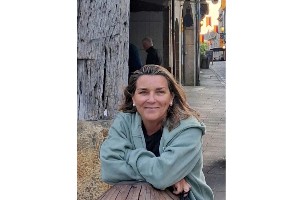 Delia Núñez (Propietaria y diseñadora de DELIA NUÑEZ): “El traje de flamenca tiene que evolucionar igual que evoluciona el ser humano”