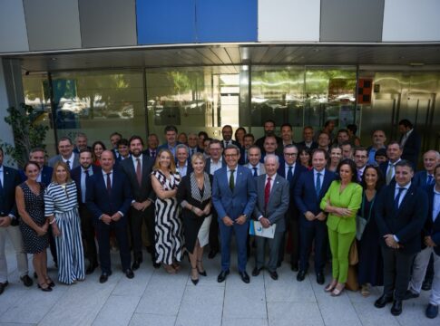 El sector de la defensa, "una oportunidad histórica" para el crecimiento de Andalucía
