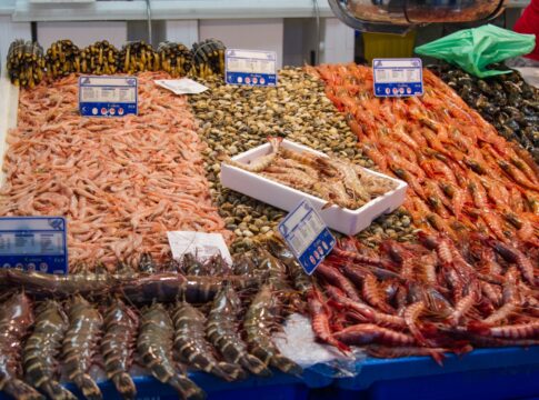La Junta incrementa hasta los 6,5 millones las ayudas para inversiones en comercialización y transformación de productos pesqueros y acuícolas