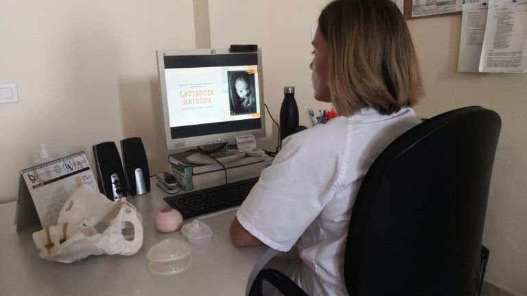 Las matronas de Atención Primaria de Lanzarote recuperan la preparación al parto con clases ‘on line’
